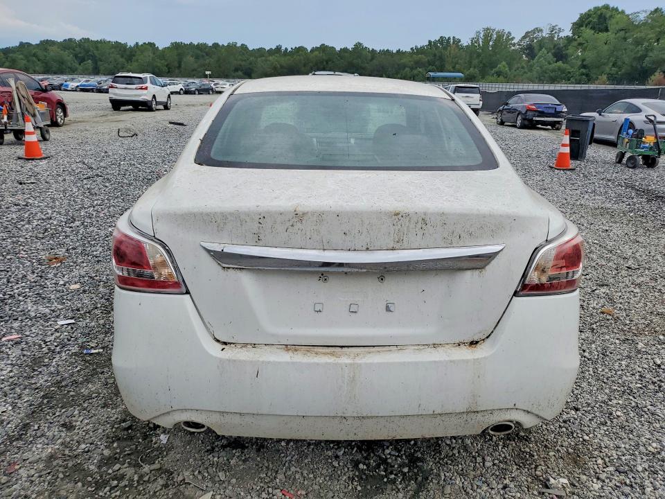 Photo 6 from auction – 2015 NISSAN ALTIMA with VIN 1N4AL3AP7FC589361