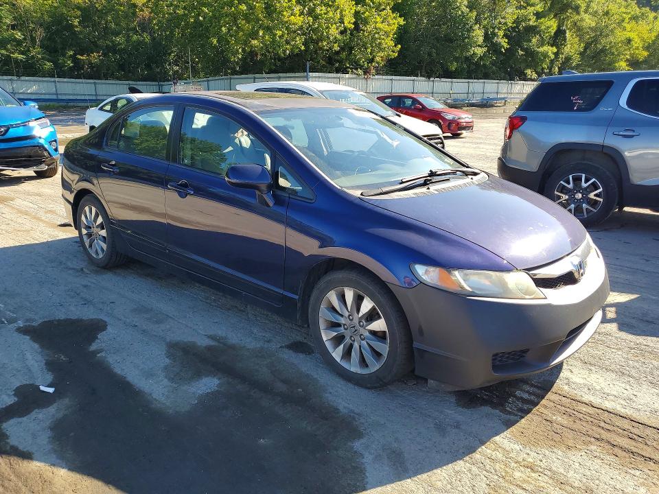 Photo 4 from auction – 2011 HONDA CIVIC with VIN 2HGFA1F85BH533407