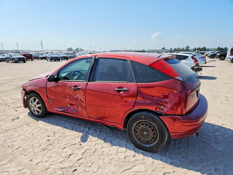 Photo 2 from auction – 2005 FORD FOCUS with VIN 3FAFP37N35R117450