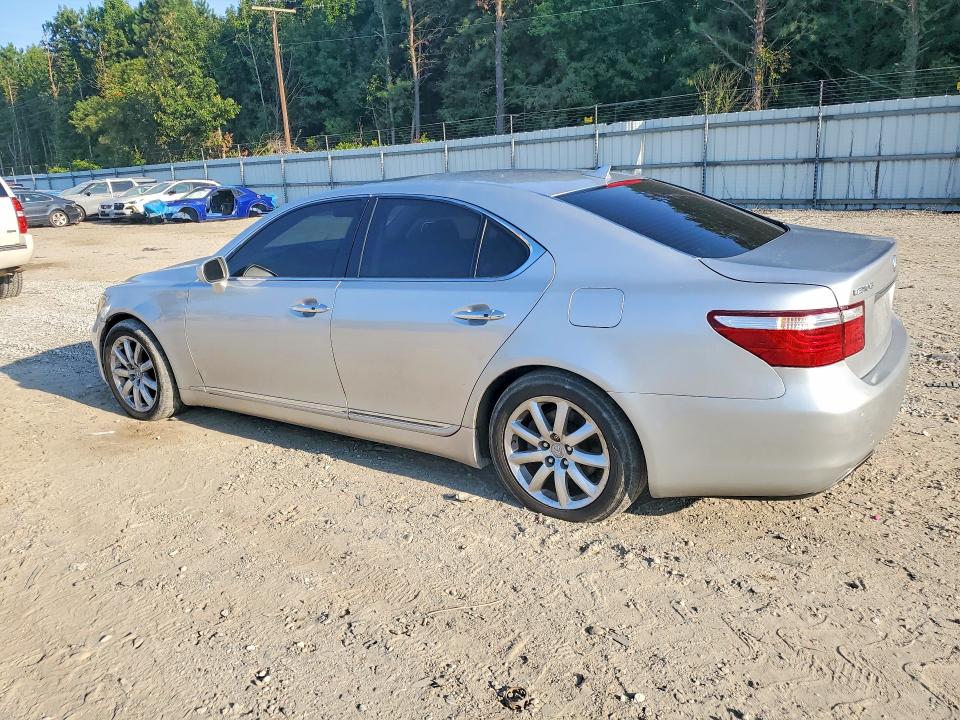 Снимка 2 от търг – 2007 LEXUS LS с VIN JTHBL46F175019753