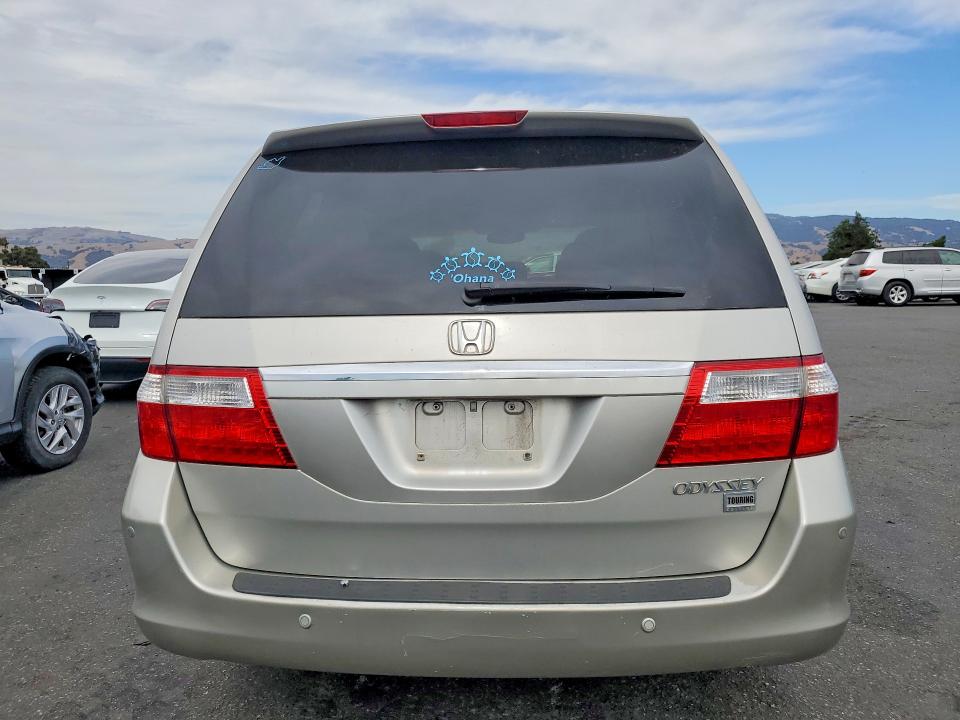 Photo 6 from auction – 2005 HONDA ODYSSEY with VIN 5FNRL38815B057083