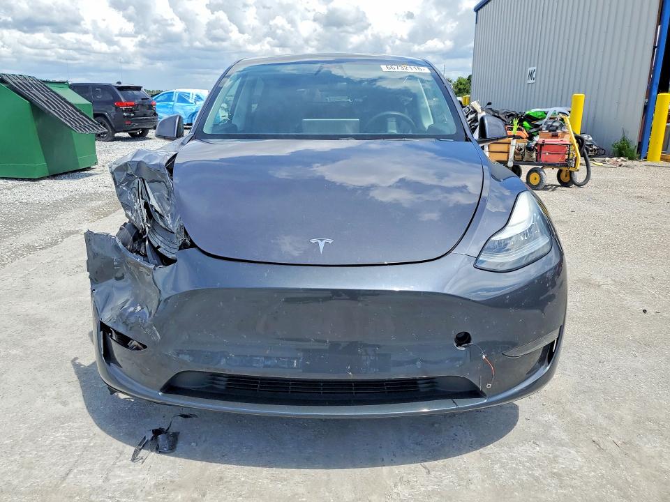 Photo 5 from auction – 2020 TESLA MODEL Y with VIN 5YJYGDEE4LF006268