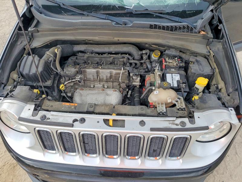 Photo 12 from auction – 2017 JEEP RENEGADE with VIN ZACCJADB1HPE38561
