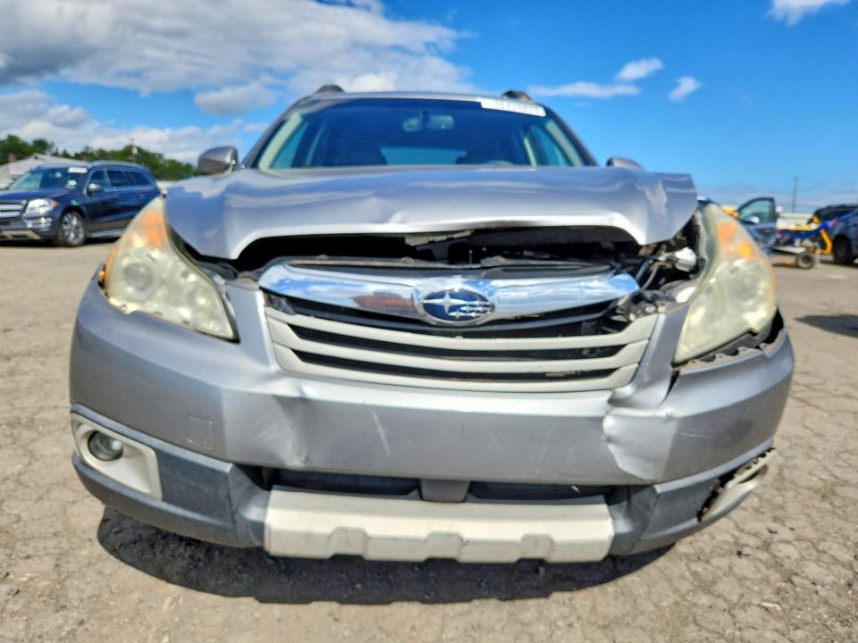 Photo 5 from auction – 2011 SUBARU OUTBACK with VIN 4S4BRBKC3B3412220