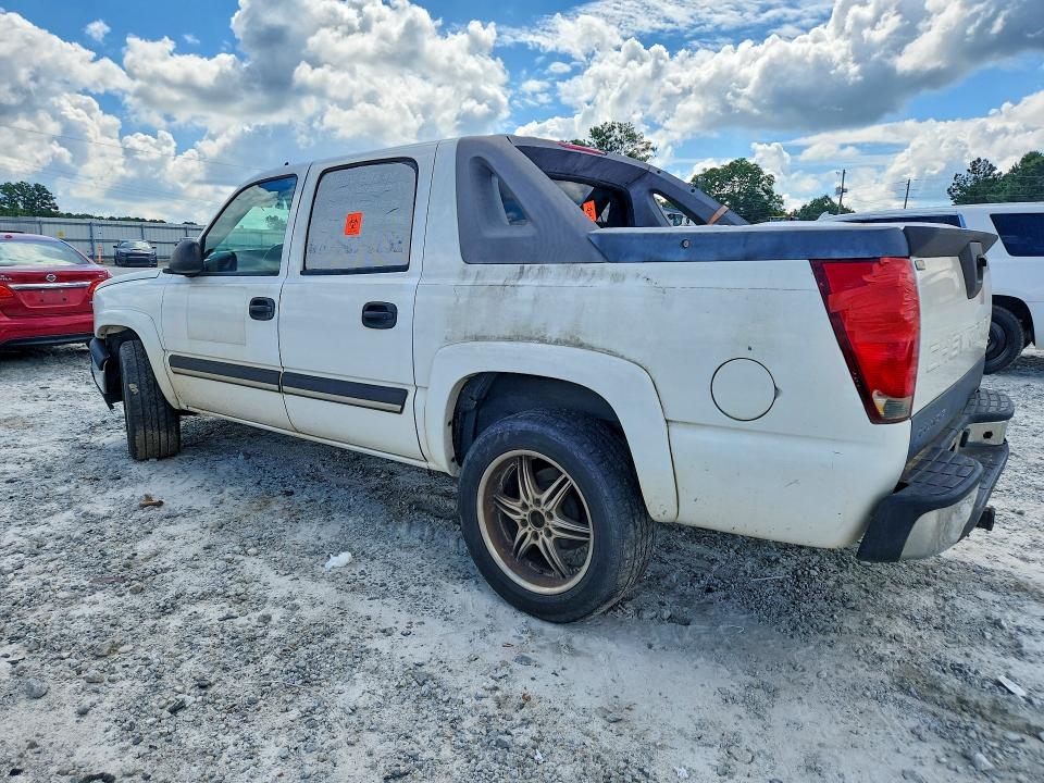 Photo 2 from auction – 2006 CHEVROLET AVALANCHE with VIN 3GNEC12Z56G115039