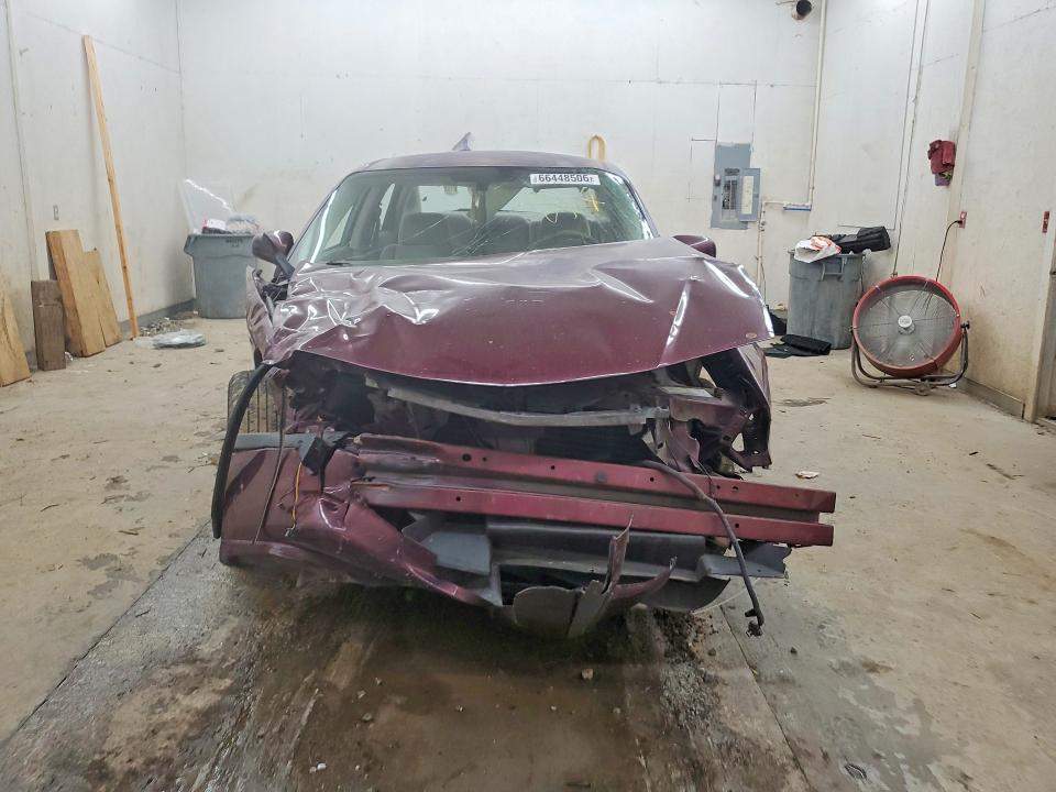 Photo 5 from auction – 2004 CHEVROLET IMPALA with VIN 2G1WF52E049392755