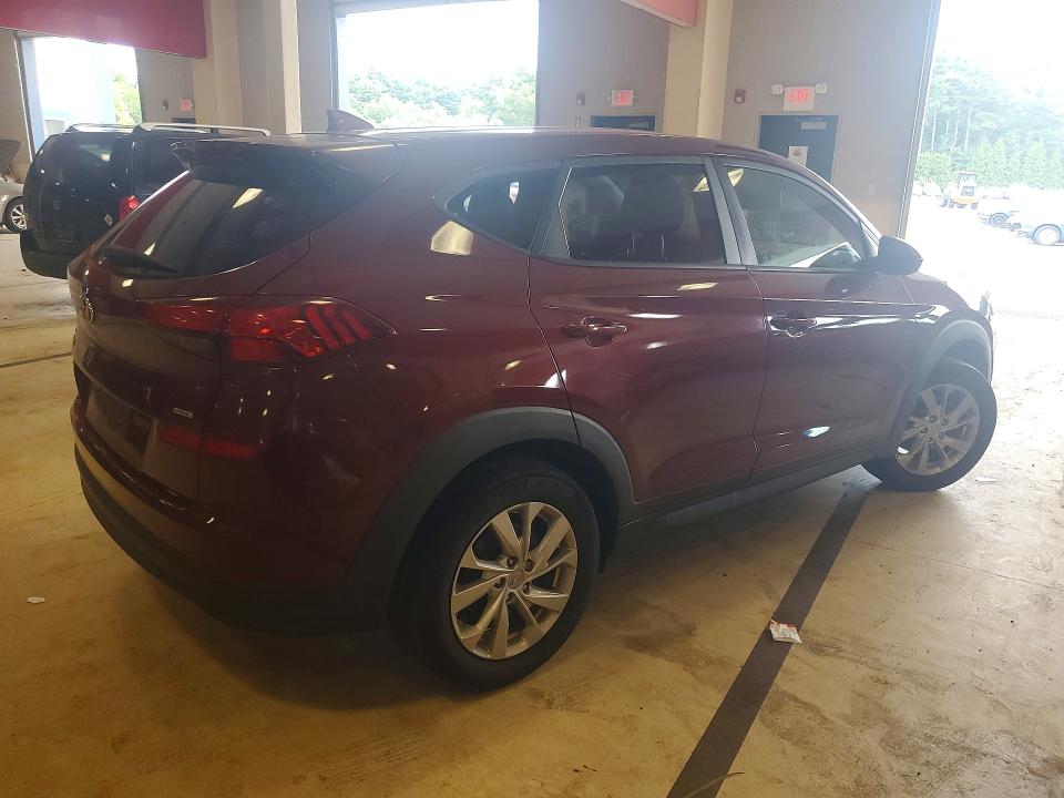Photo 3 from auction – 2019 HYUNDAI TUCSON with VIN KM8J2CA40KU039373