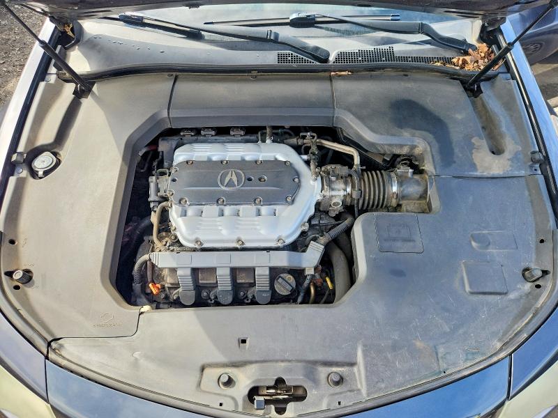 Photo 11 from auction – 2013 ACURA TL with VIN 19UUA8F22DA009581