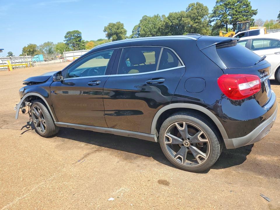 Снимка 2 от търг – 2018 MERCEDES-BENZ GLA с VIN WDCTG4EB2JJ407592