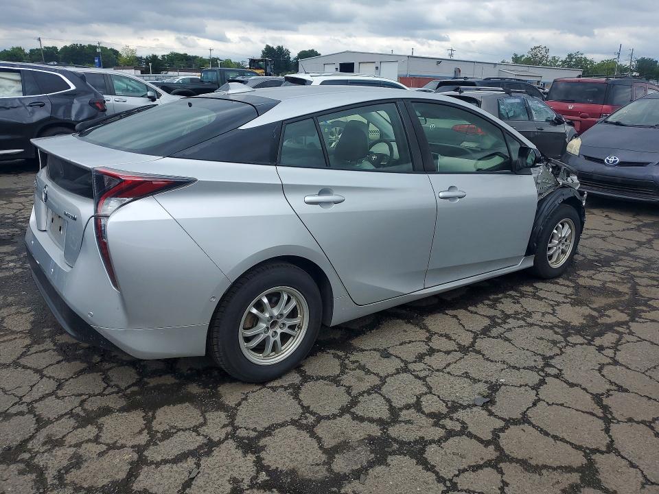 Photo 3 from auction – 2017 TOYOTA PRIUS with VIN JTDKBRFU7H3577586
