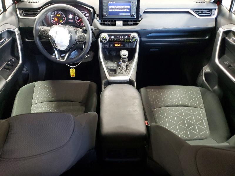 Photo 8 from auction – 2019 TOYOTA RAV4 with VIN 2T3P1RFVXKW074785