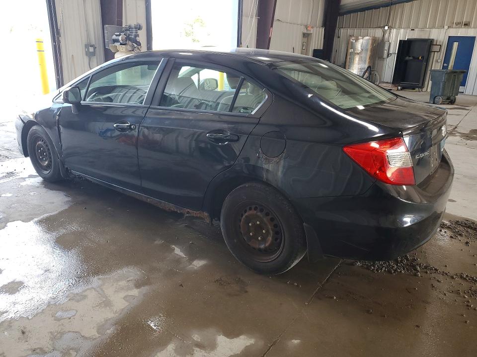 Photo 2 from auction – 2012 HONDA CIVIC with VIN 19XFB2F8XCE365116