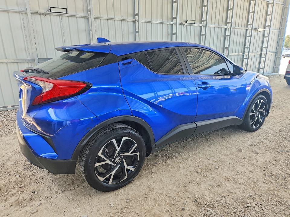 Photo 3 from auction – 2020 TOYOTA C-HR with VIN NMTKHMBX6LR105581