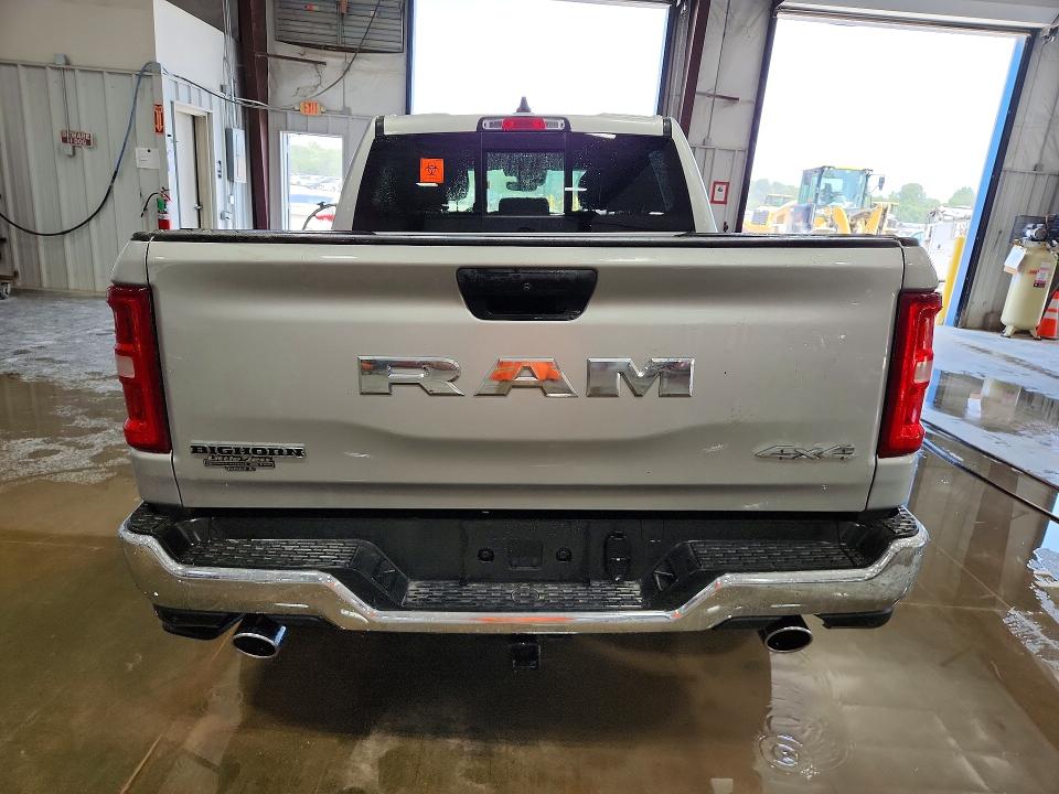 Снимка 6 от търг – 2026 RAM 1500 с VIN 1C6SRFFT7TN382643