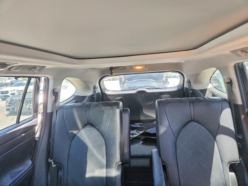 Photo 10 from auction – 2020 TOYOTA HIGHLANDER with VIN 5TDFZRAH2LS025248