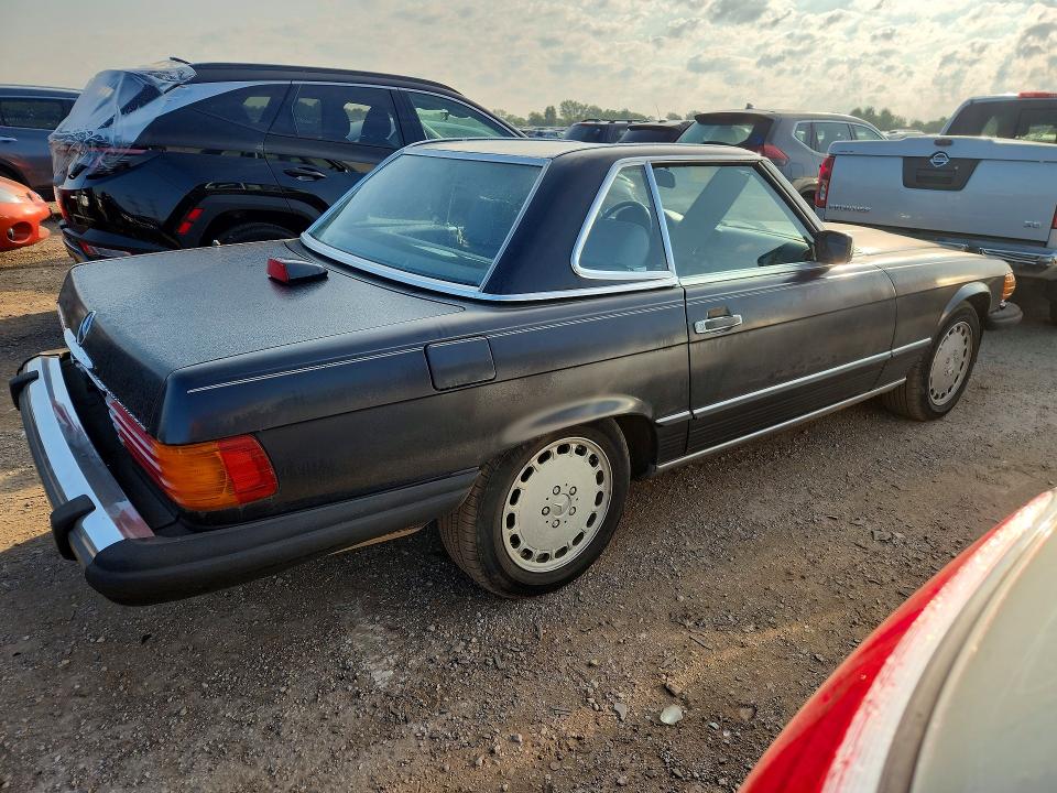 Снимка 3 от търг – 1987 MERCEDES-BENZ 560 с VIN WDBBA48DXHA067102