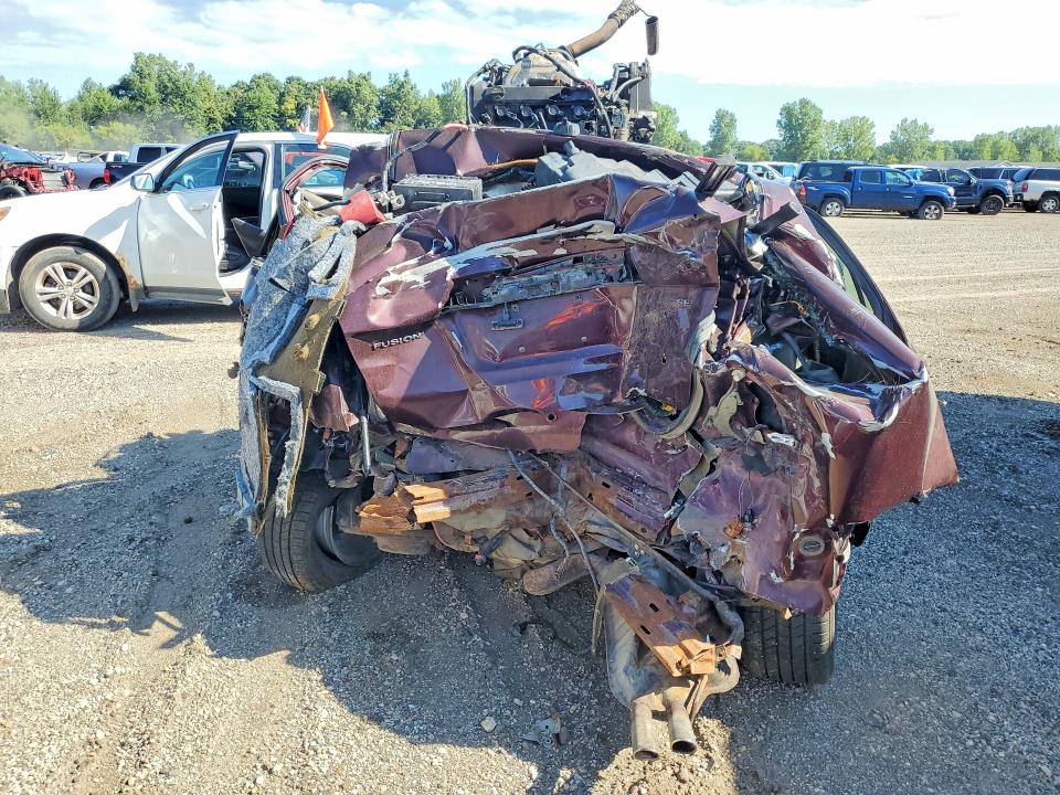 Photo 6 from auction – 2012 FORD FUSION with VIN 3FAHP0HA9CR376217