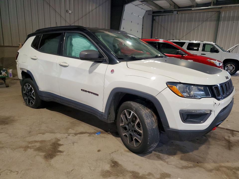 Photo 4 from auction – 2021 JEEP COMPASS with VIN 3C4NJDDB0MT561166