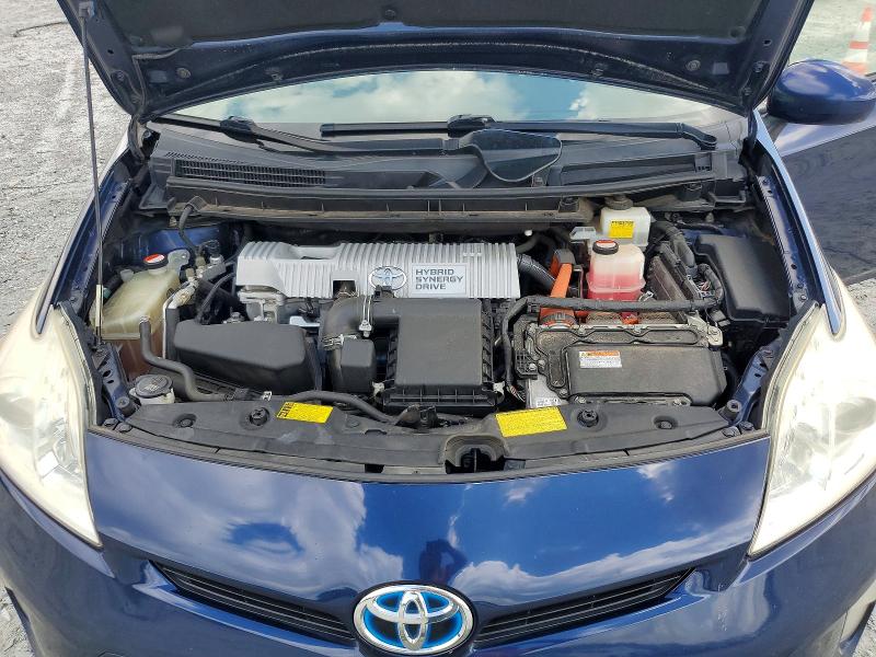 Photo 11 from auction – 2014 TOYOTA PRIUS with VIN JTDKN3DU2E1827668