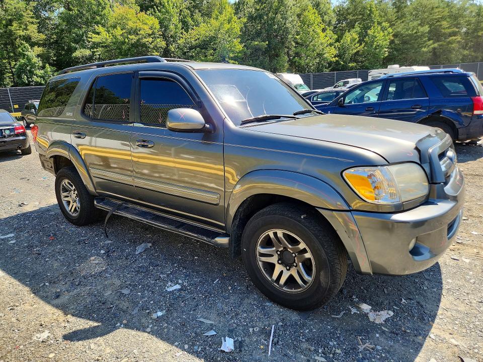 Photo 4 from auction – 2005 TOYOTA SEQUOIA with VIN 5TDBT44A15S236770