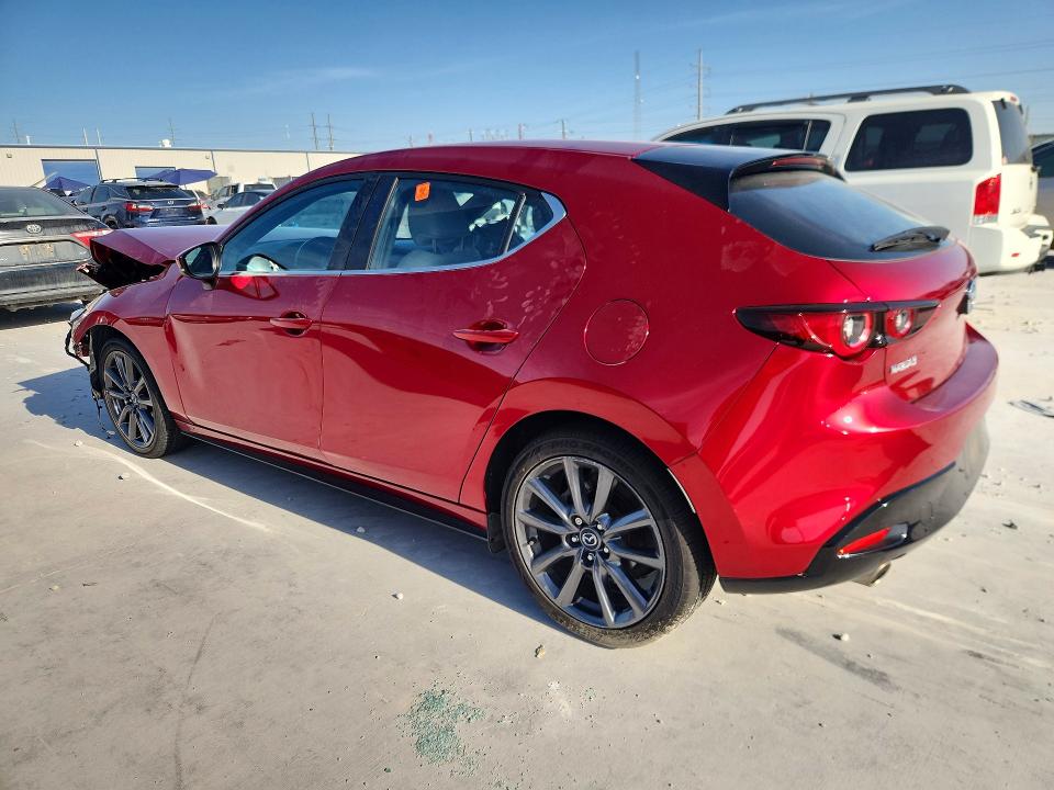 Photo 2 from auction – 2022 MAZDA 3 with VIN JM1BPALL9N1514933