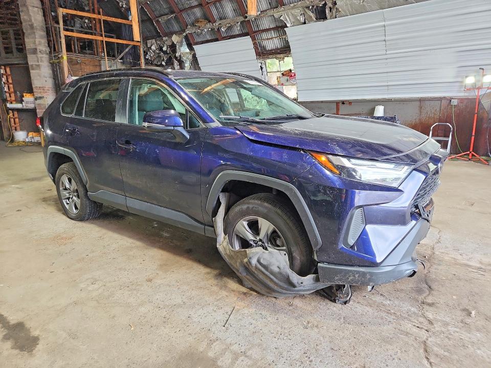 Photo 4 from auction – 2024 TOYOTA RAV4 with VIN 2T3P1RFV7RW456069