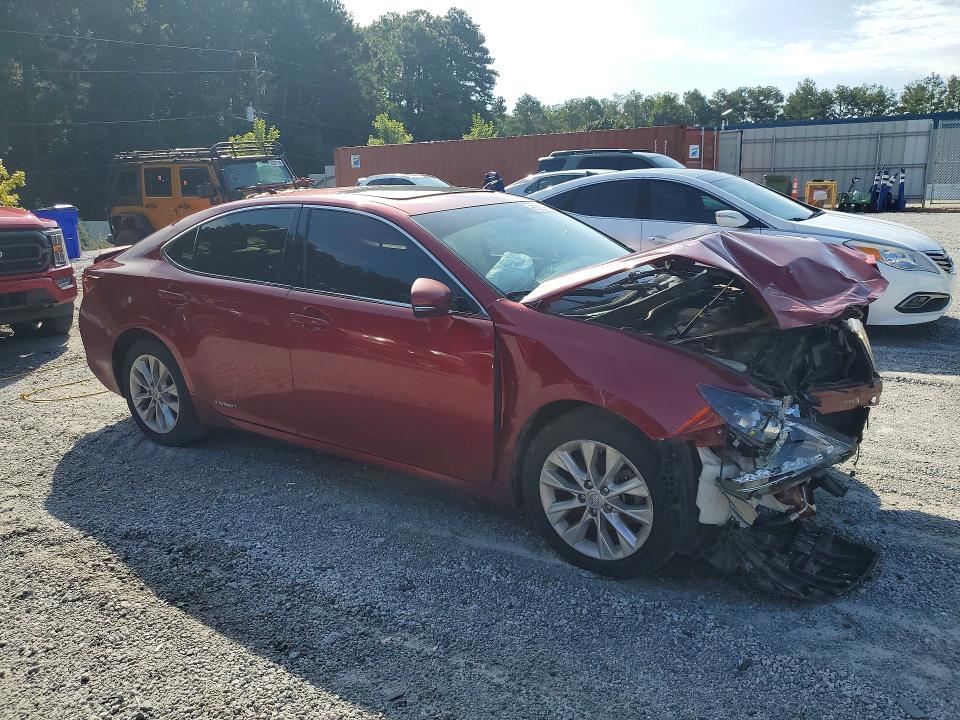 Photo 4 from auction – 2014 LEXUS ES with VIN JTHBW1GG2E2050215