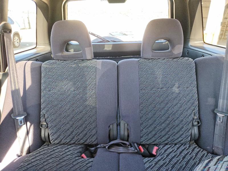 Photo 10 from auction – 1999 TOYOTA RAV4 with VIN JT3GP10V3X0040194