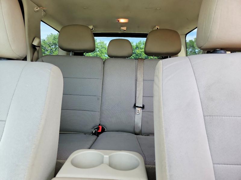 Photo 10 from auction – 2011 FORD ESCAPE with VIN 1FMCU0D72BKC31378