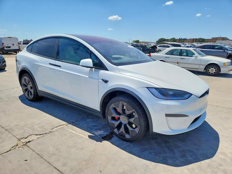 Photo 4 from auction – 2026 TESLA MODEL X with VIN 7SAXCBE68TF486676