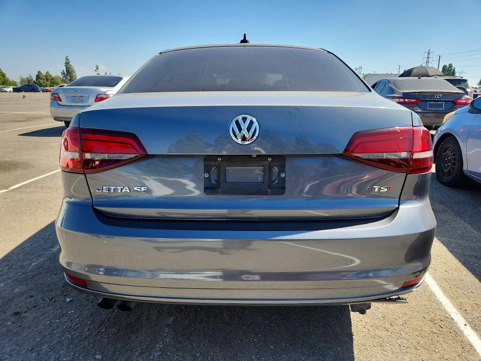 Photo 6 from auction – 2017 VOLKSWAGEN JETTA with VIN 3VWDB7AJ9HM366461