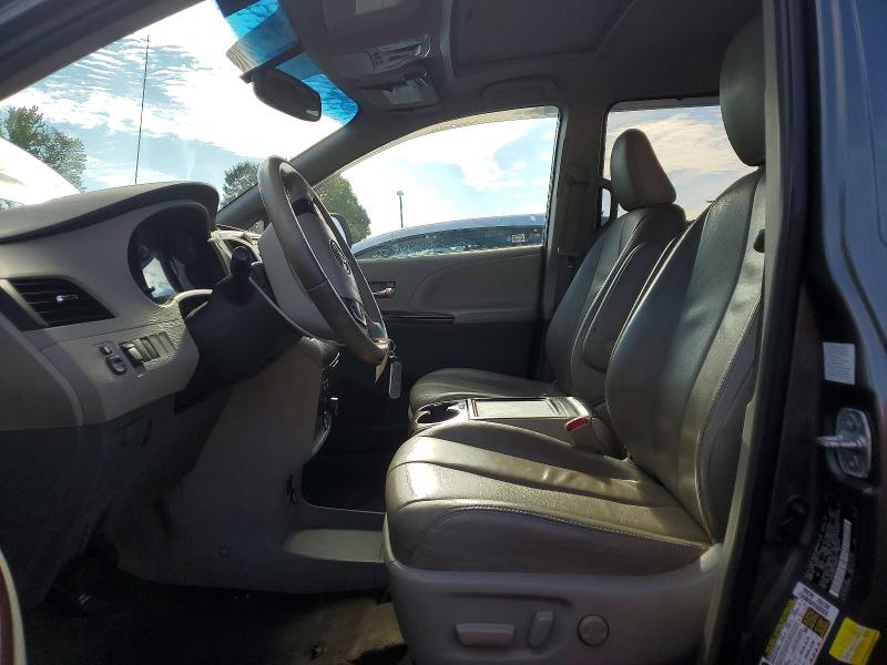 Photo 7 from auction – 2013 TOYOTA SIENNA with VIN 5TDYK3DC9DS386259