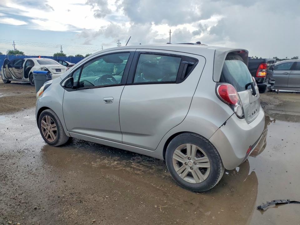 Photo 2 from auction – 2015 CHEVROLET SPARK with VIN KL8CD6S96FC724615