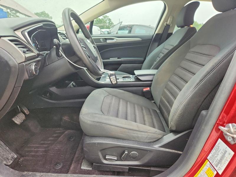 Photo 7 from auction – 2017 FORD FUSION with VIN 3FA6P0H73HR339182