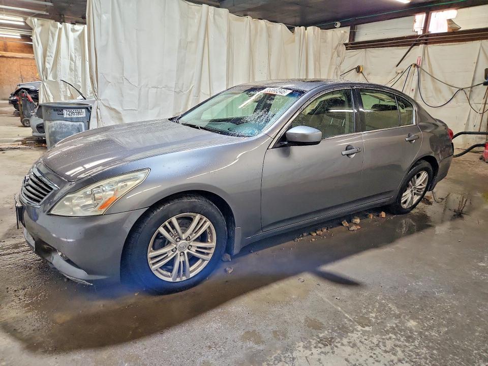 2013 INFINITI G37 SEDAN - Търг №65890346