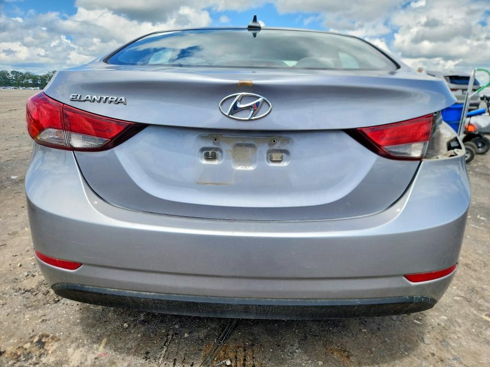 Photo 6 from auction – 2016 HYUNDAI ELANTRA with VIN 5NPDH4AE2GH782987