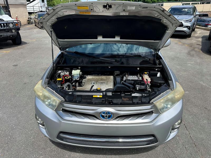 Photo 5 from auction – 2012 TOYOTA HIGHLANDER with VIN JTEDC3EH8C2007226