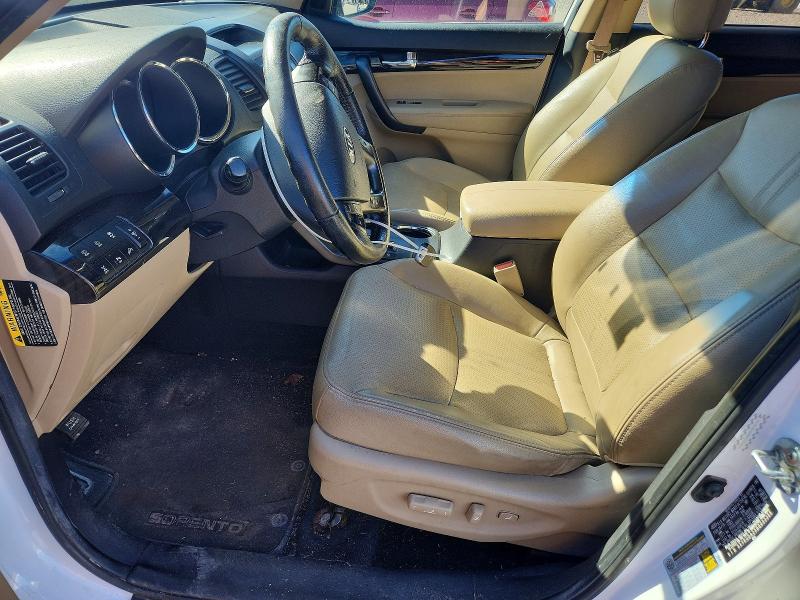 Photo 7 from auction – 2011 KIA SORENTO with VIN 5XYKUDA25BG033366