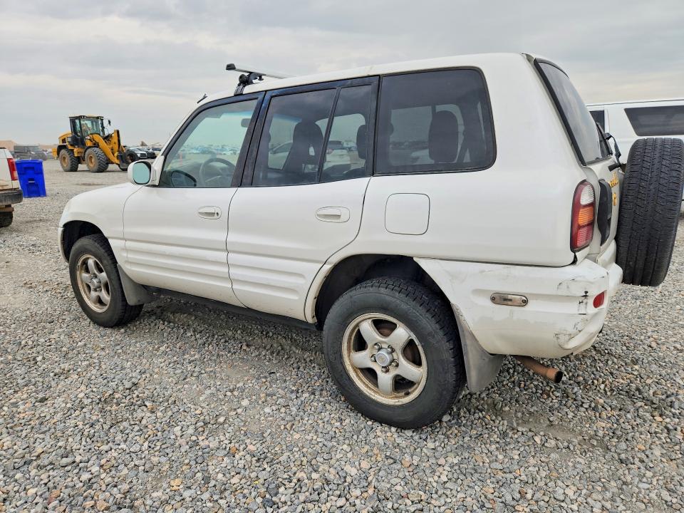 Photo 2 from auction – 2000 TOYOTA RAV4 with VIN JT3HP10V9Y7165309
