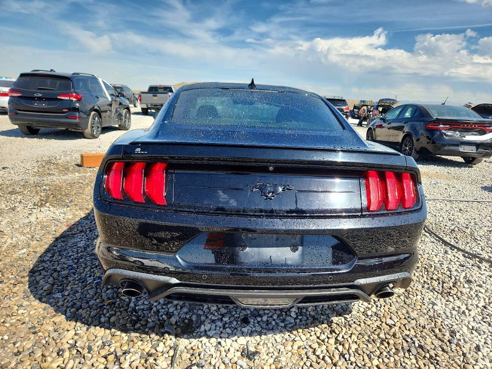 Foto 6 de la subasta – 2021 FORD MUSTANG con VIN 1FA6P8TH5M5147564