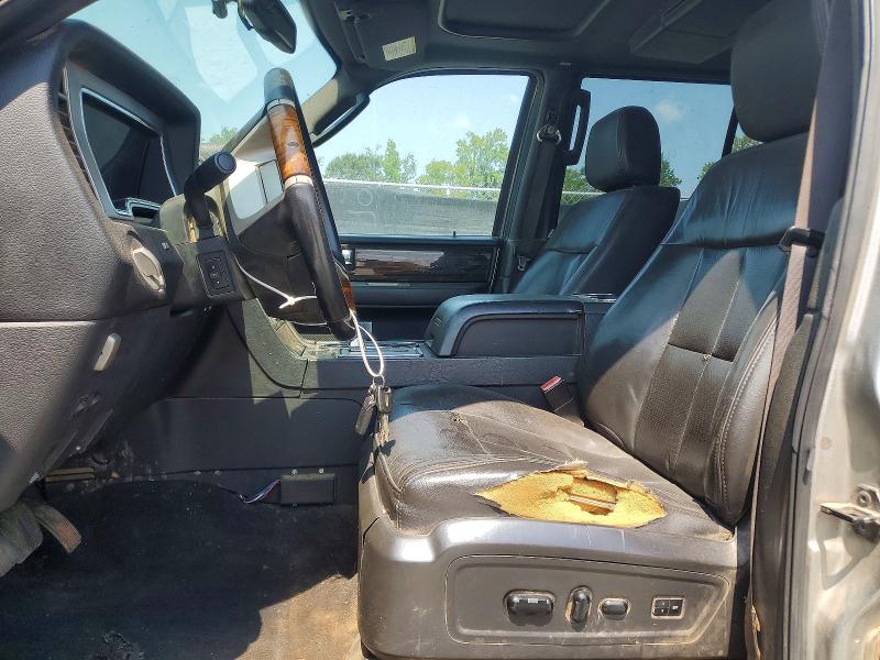 Photo 7 from auction – 2008 LINCOLN NAVIGATOR with VIN 5LMFU28548LJ06545