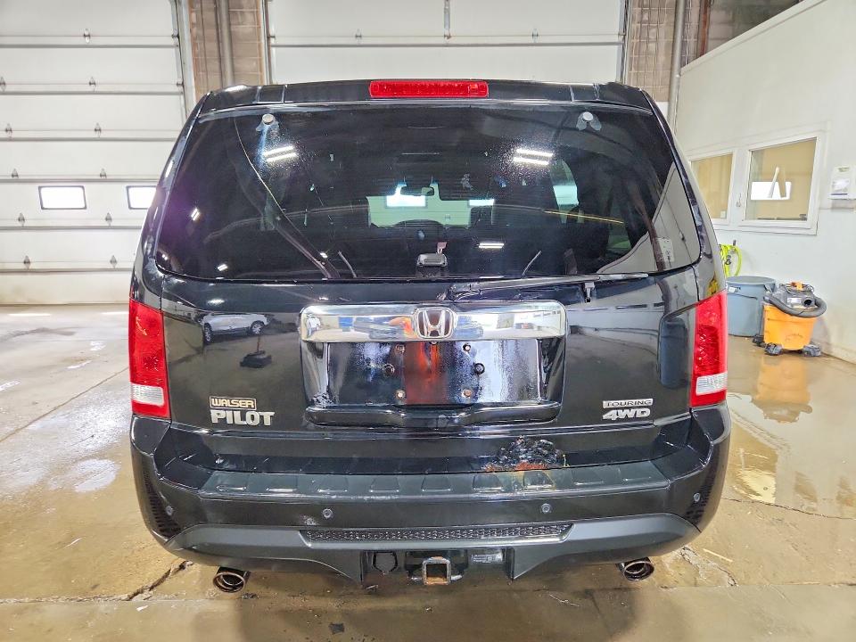 Фото 6 с аукциона – 2013 HONDA PILOT с VIN 5FNYF4H91DB011642