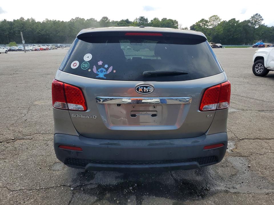 صورة رقم 6 من المزاد - 2011 KIA SORENTO مع VIN 5XYKU4A18BG013765