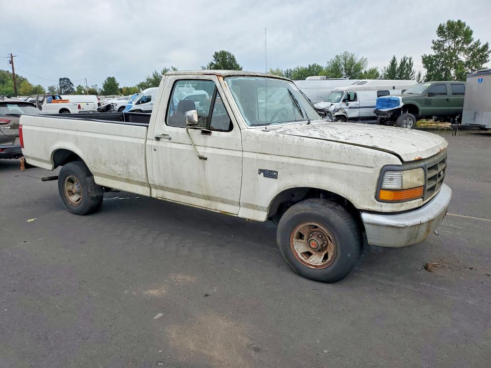 Photo 4 from auction – 1992 FORD F150 with VIN 2FTEF15Y4NCA59979