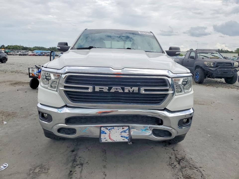 Photo 5 from auction – 2019 RAM 1500 with VIN 1C6RREFT5KN806036
