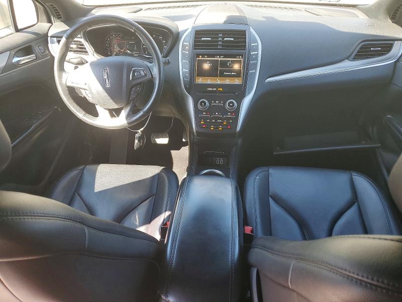 Photo 8 from auction – 2017 LINCOLN MKC with VIN 5LMCJ1C90HUL31510