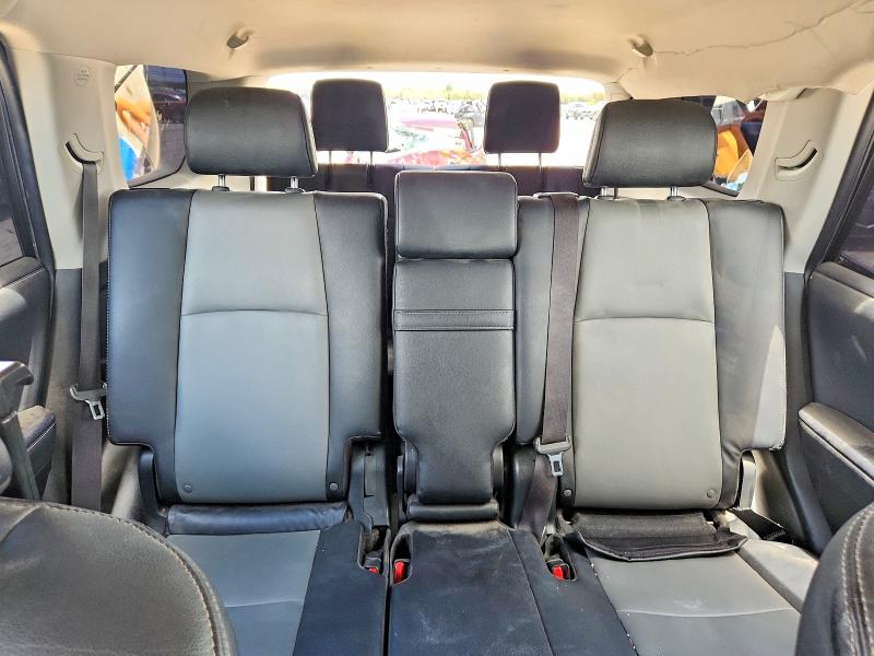 Photo 10 from auction – 2023 TOYOTA 4RUNNER with VIN JTENU5JR1P6187689