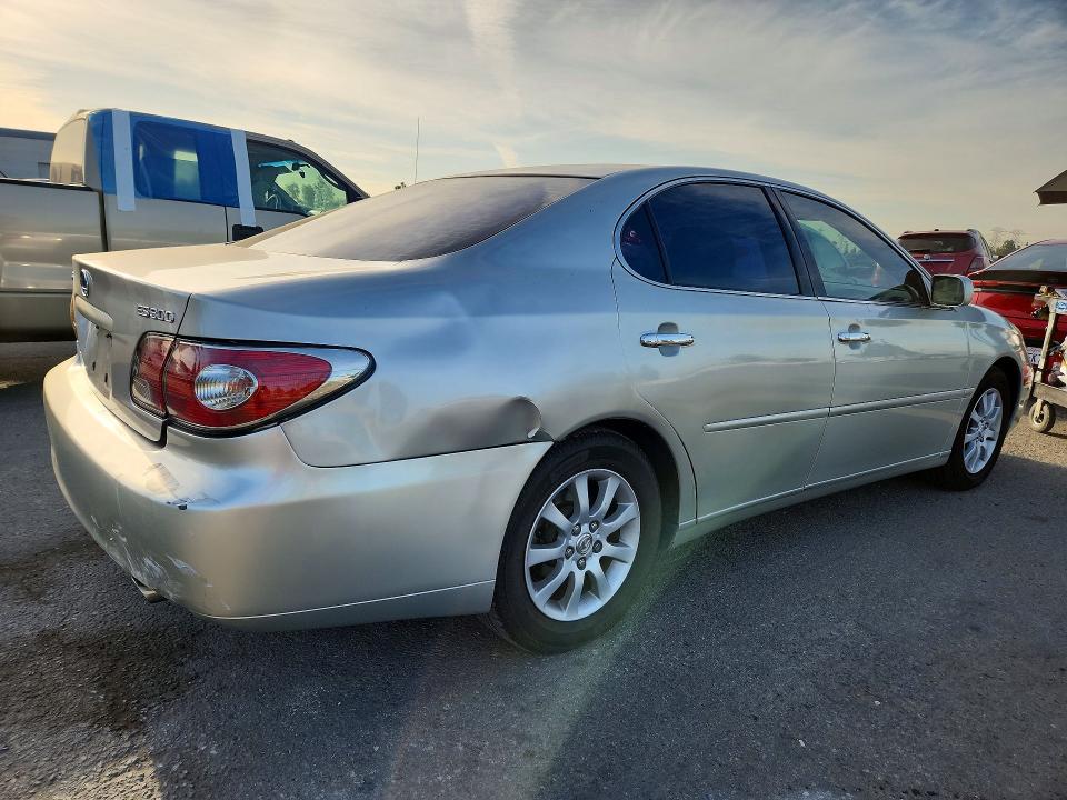 Photo 3 from auction – 2002 LEXUS ES with VIN JTHBF30G720051664