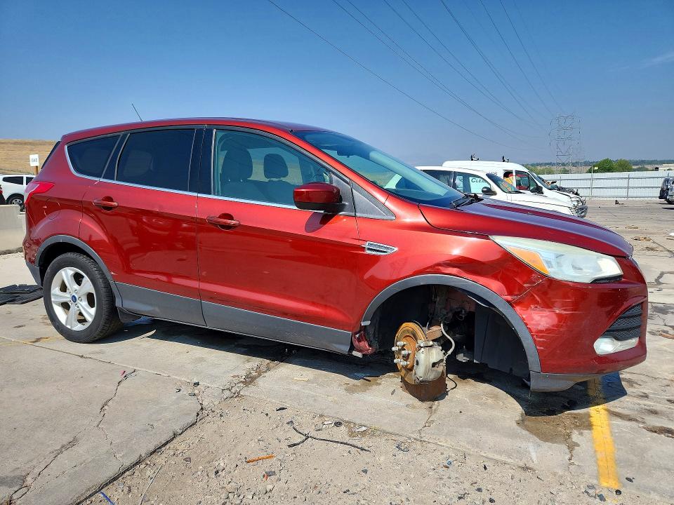 Photo 4 from auction – 2015 FORD ESCAPE with VIN 1FMCU9G94FUB94541