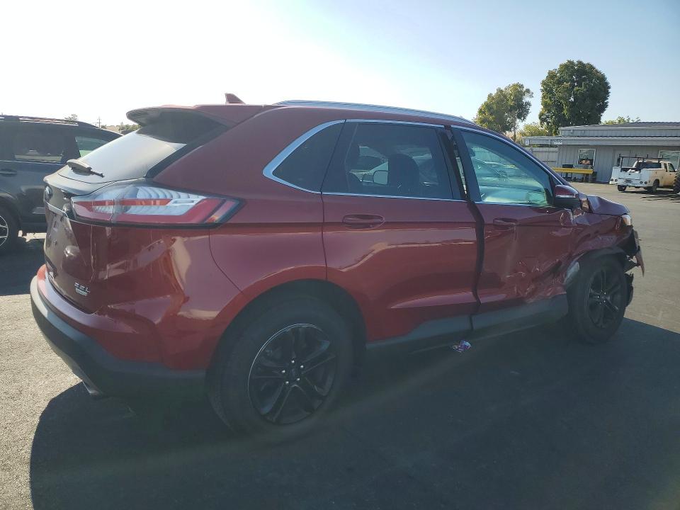 Photo 3 from auction – 2019 FORD EDGE with VIN 2FMPK3J9XKBC09654